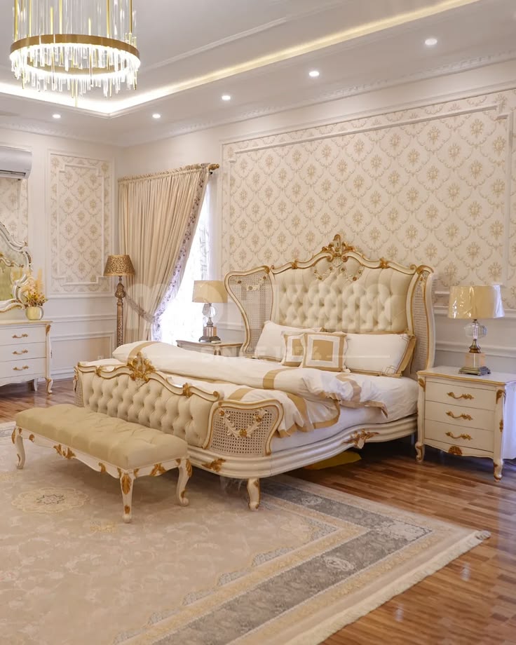 Royal Bedroom Set (Cream & Gold)